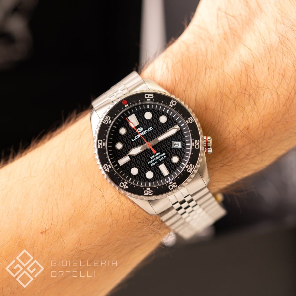 Lorenz Shark 5