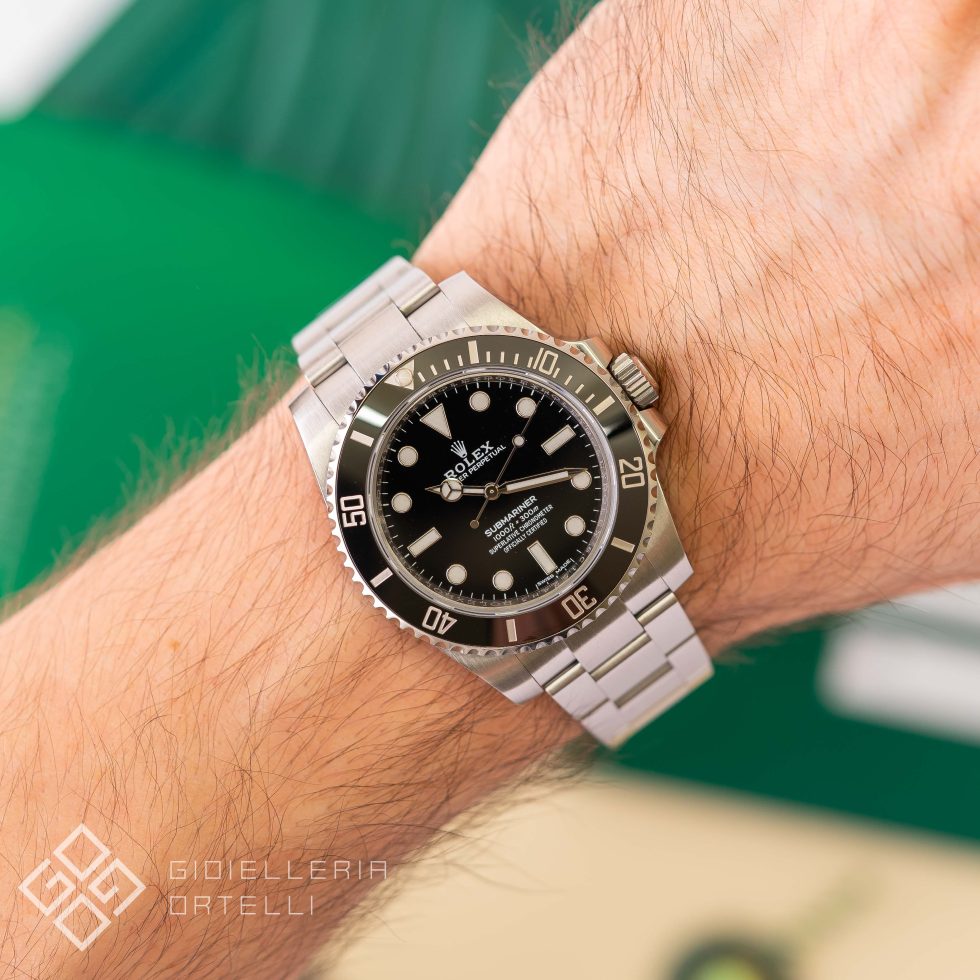 Rolex Submariner No Data | 114060 | Full Set | Like New