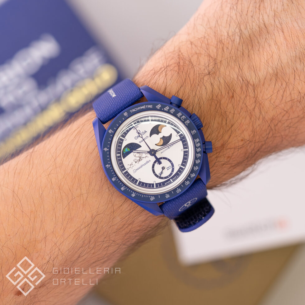 Swatch Mission To "Earthphase Moonshine Gold" Omega x Swatch | Snoopy | Pop Corn | Limited Edition