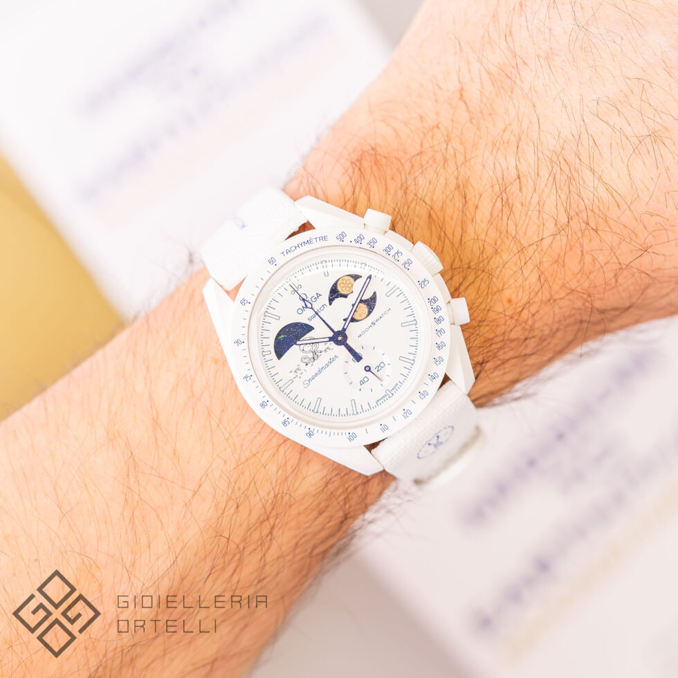 Swatch Mission To "Earthphase Moonshine Gold" Omega x Swatch | Snoopy | Cold Moon | Limited Edition