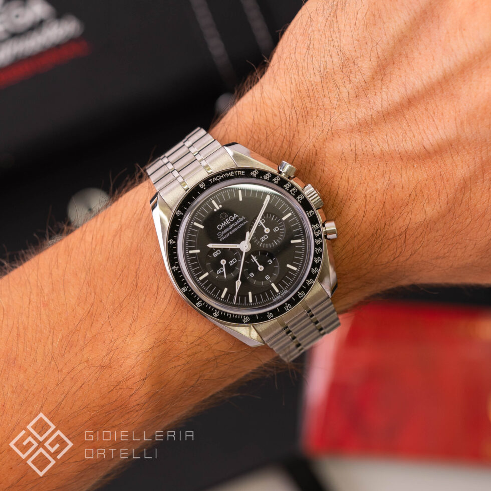 Omega Speedmaster Professional Moonwatch 310.30.42.50.01.002 | Doppio Zaffiro | Full Set | Mai Indossato