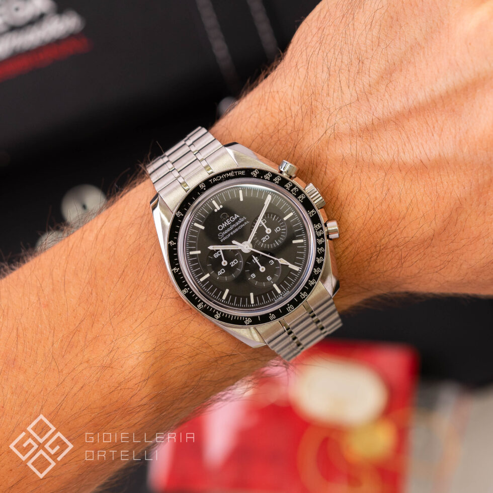 Omega Speedmaster Professional Moonwatch 310.30.42.50.01.002 | Doppio Zaffiro | Full Set | Mai Indossato